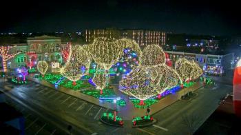 Weather camera view of Walton�s 5 & 10.