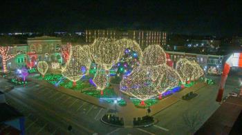 Weather camera view of Walton�s 5 & 10.