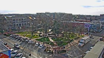 Weather camera view of Walton�s 5 & 10.