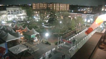 Weather camera view of Walton�s 5 & 10.