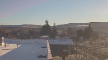 Weather camera view of Bridgeport High School.