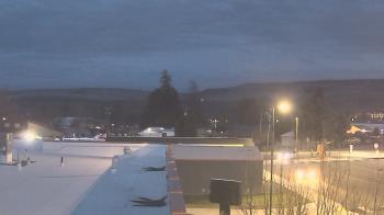 Weather camera view of Bridgeport High School.