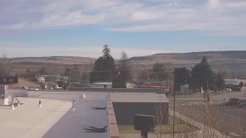 Weather camera view of Bridgeport High School.