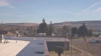 Weather camera view of Bridgeport High School.