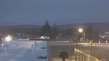 Weather camera view of Bridgeport High School.