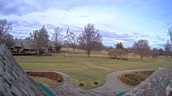 Weather camera view of Country Club of Detroit.