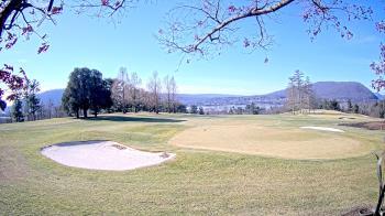 Weather camera view of Country Club of Harrisburg.