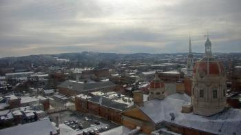 Weather camera view of The Yorktowne Hotel.