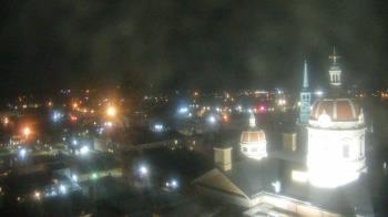 Weather camera view of The Yorktowne Hotel.