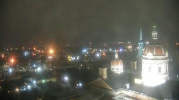 Weather camera view of The Yorktowne Hotel.