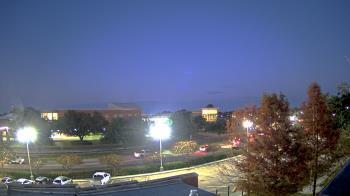 Weather camera view of Chalmette HS.