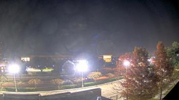 Weather camera view of Chalmette HS.