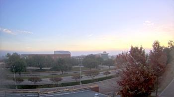 Weather camera view of Chalmette HS.