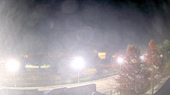 Weather camera view of Chalmette HS.