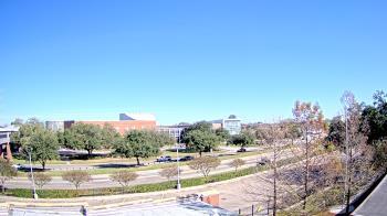 Weather camera view of Chalmette HS.