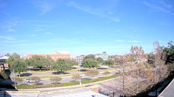 Weather camera view of Chalmette HS.