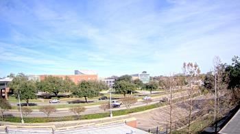 Weather camera view of Chalmette HS.