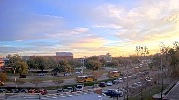 Weather camera view of Chalmette HS.