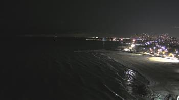Weather camera view of Edgewater Beach.