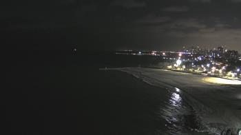 Weather camera view of Edgewater Beach.