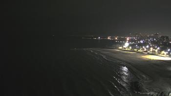 Weather camera view of Edgewater Beach.