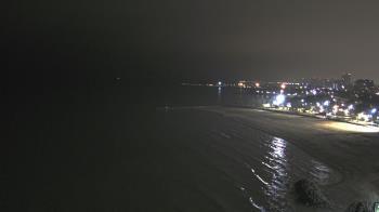 Weather camera view of Edgewater Beach.