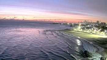 Weather camera view of Edgewater Beach.