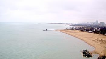 Weather camera view of Edgewater Beach.