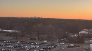 Weather camera view of Chippenham Hospital.