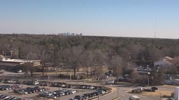 Weather camera view of Chippenham Hospital.