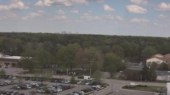 Weather camera view of Chippenham Hospital.