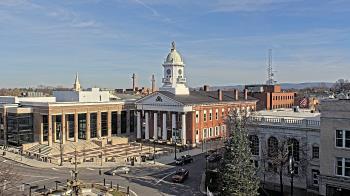 Weather camera view of Franklin County 11-30 Visitors Center.