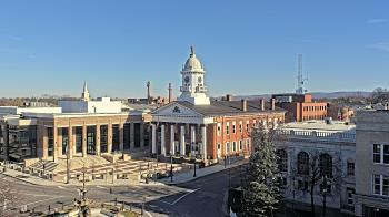 Weather camera view of Franklin County 11-30 Visitors Center.