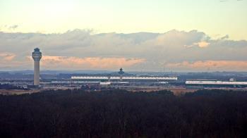 Weather camera view of Steven F. Udvar-Hazy Center.