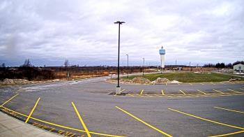 Weather camera view of Calcium Primary School.