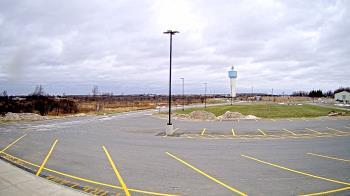 Weather camera view of Calcium Primary School.