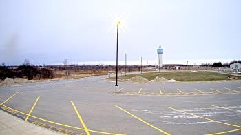 Weather camera view of Calcium Primary School.