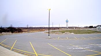 Weather camera view of Calcium Primary School.