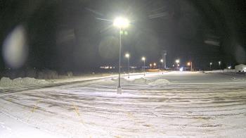 Weather camera view of Calcium Primary School.