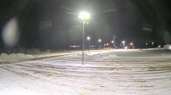 Weather camera view of Calcium Primary School.