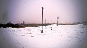 Weather camera view of Calcium Primary School.