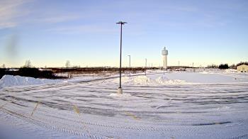 Weather camera view of Calcium Primary School.