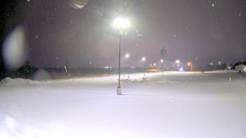 Weather camera view of Calcium Primary School.