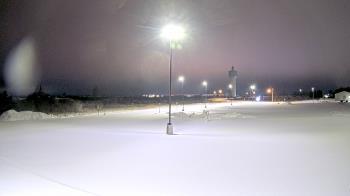 Weather camera view of Calcium Primary School.