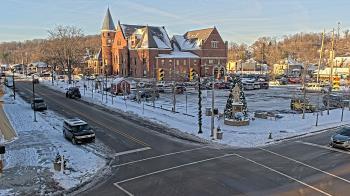 Weather camera view of City of Connersville.