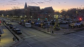 Weather camera view of City of Connersville.