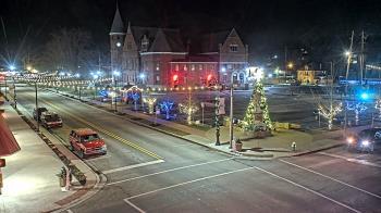 Weather camera view of City of Connersville.