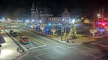 Weather camera view of City of Connersville.