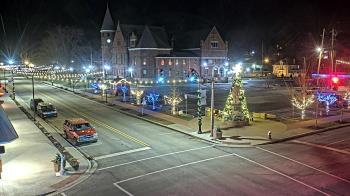 Weather camera view of City of Connersville.