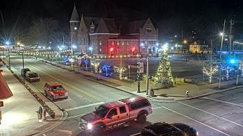 Weather camera view of City of Connersville.